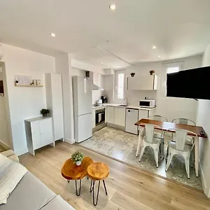 Apartamento Anselm Barcelona, Cornellá de Llobregat