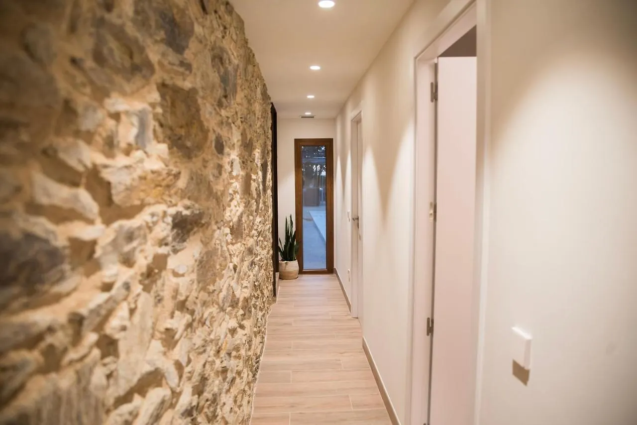 Mas Fidel Turisme Apartment Llambillas
